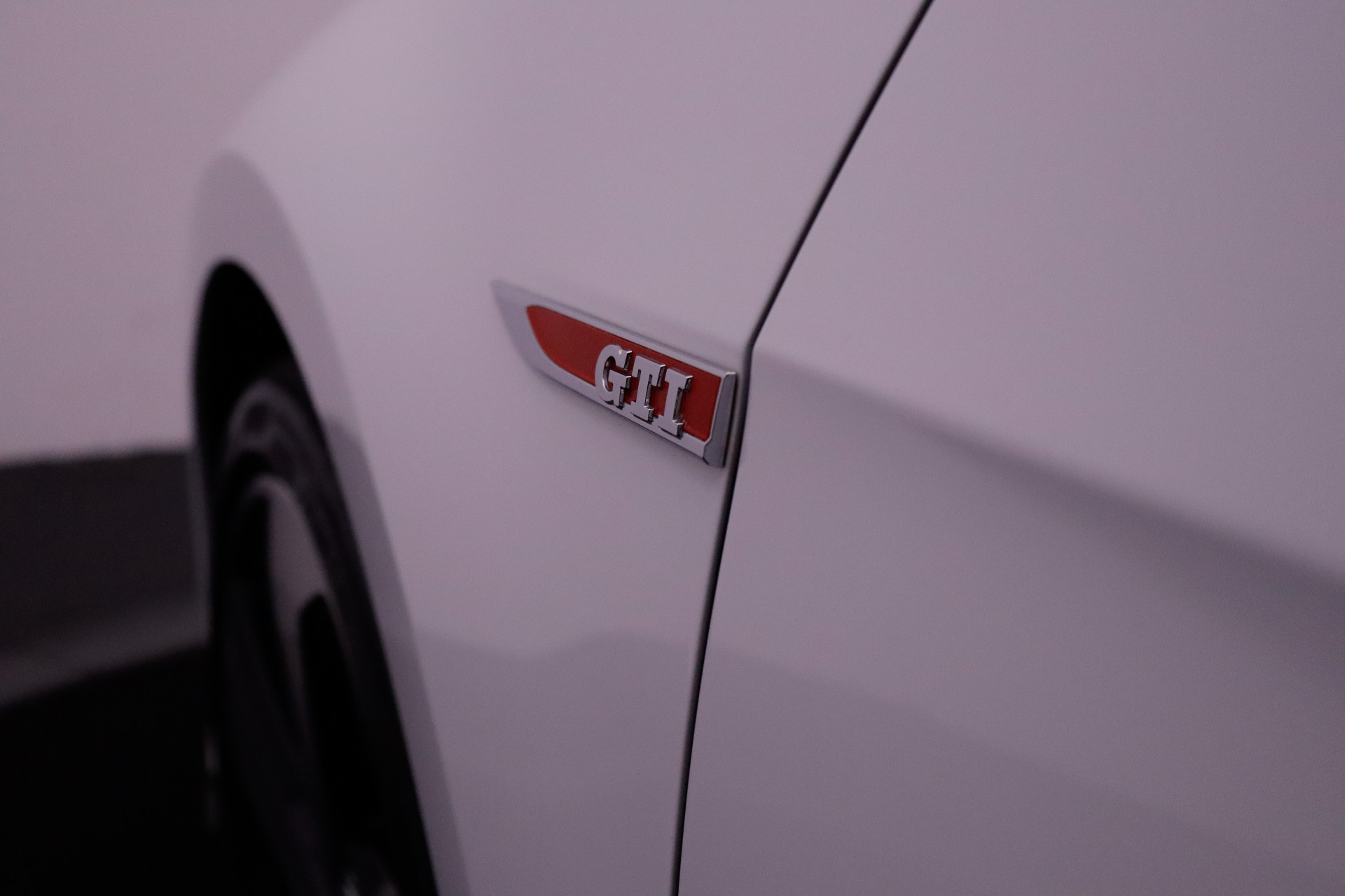 42734700-21.jpg