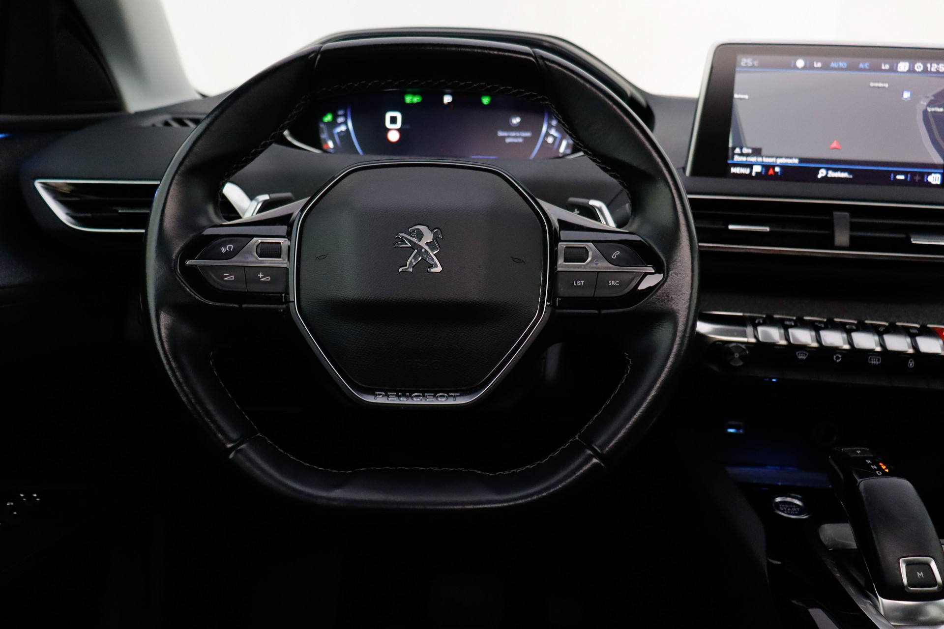 46875501-17.jpg