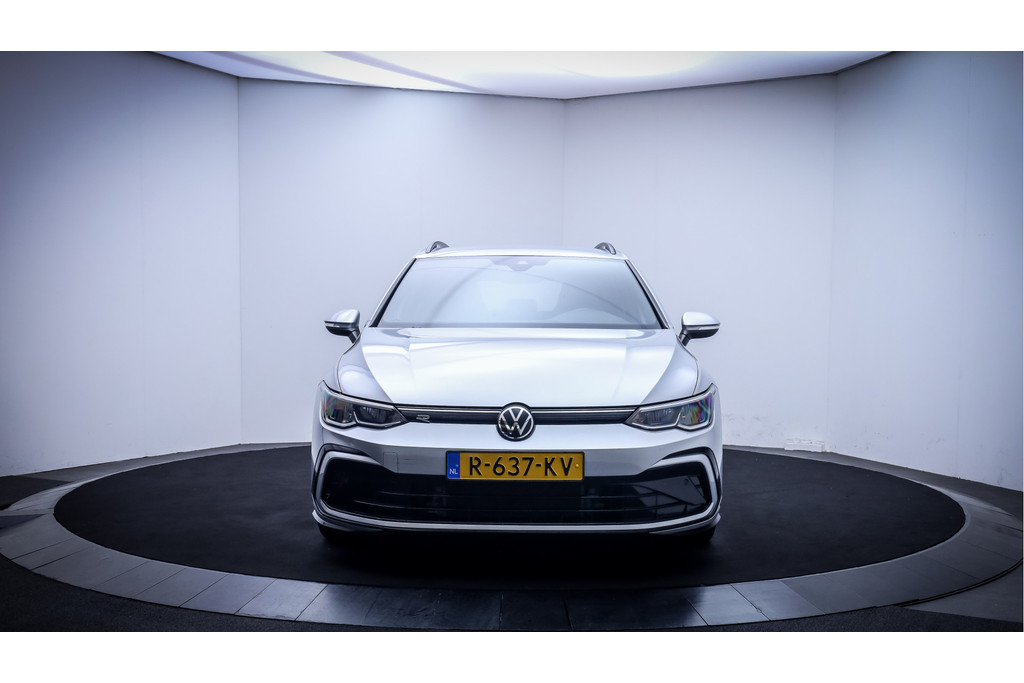 56938751-1.jpg